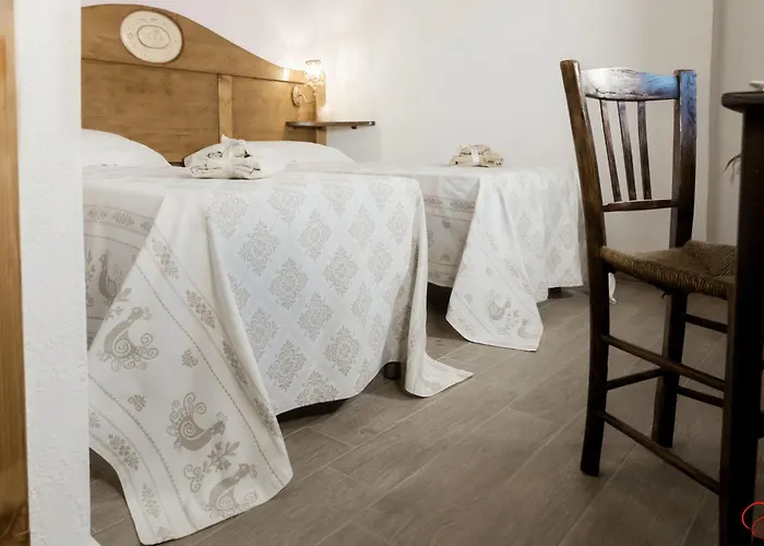 S\'arrosa de Monti - Affitti Brevi Italia