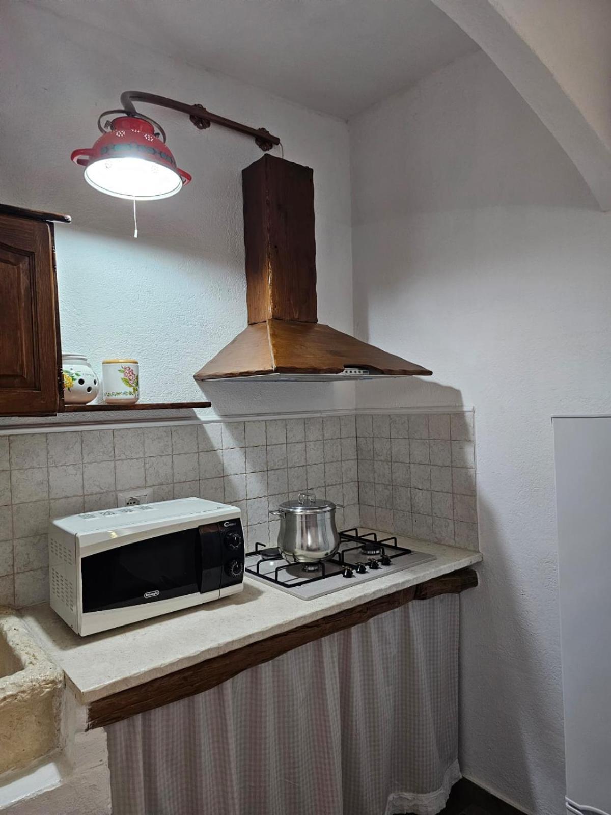 S'arrosa De Monti Apartment