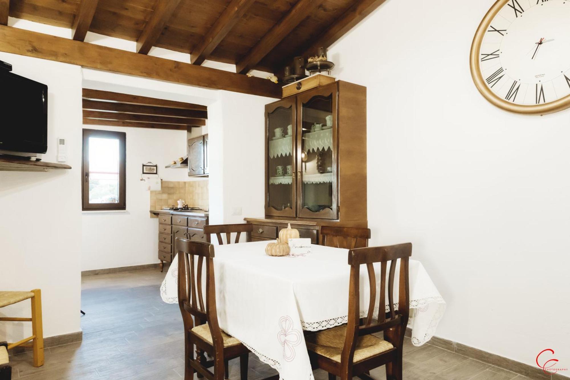 Apartment S'arrosa De Monti