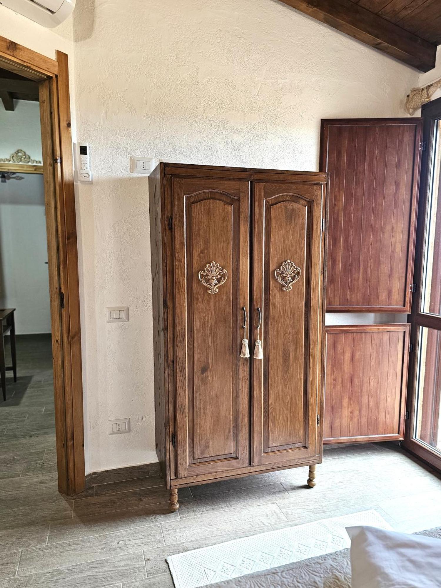 S'arrosa De Monti Apartment *